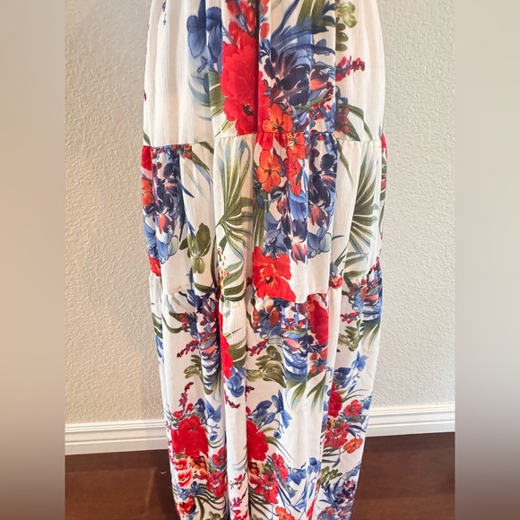 L Love Floral V-Neck Open Tie-Back Maxi Dress – Size Medium - Picture 12 of 15